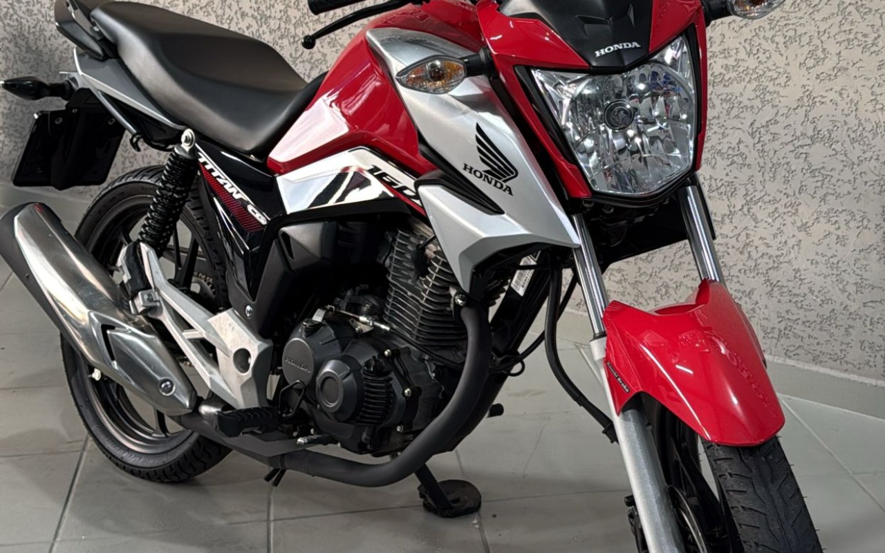 imagem-https://www.socarrao.com.br/sc-vehicle-images-prod/898748/1777384590603-V2hhdHNBcHAgSW1hZ2UgMjAyNi0wNC0yNyBhdCAxNy4yNi41OS5qcGVn.jpeg