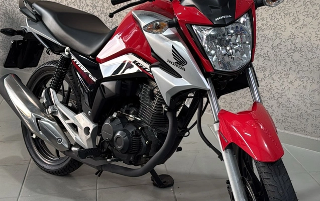 imagem-https://www.socarrao.com.br/sc-vehicle-images-prod/898748/1777384590603-V2hhdHNBcHAgSW1hZ2UgMjAyNi0wNC0yNyBhdCAxNy4yNi41OS5qcGVn.jpeg