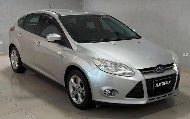 imagem-https://www.socarrao.com.br/sc-vehicle-images-prod/898816/1772824693332-7861519_1_B_15558833a1.jpeg