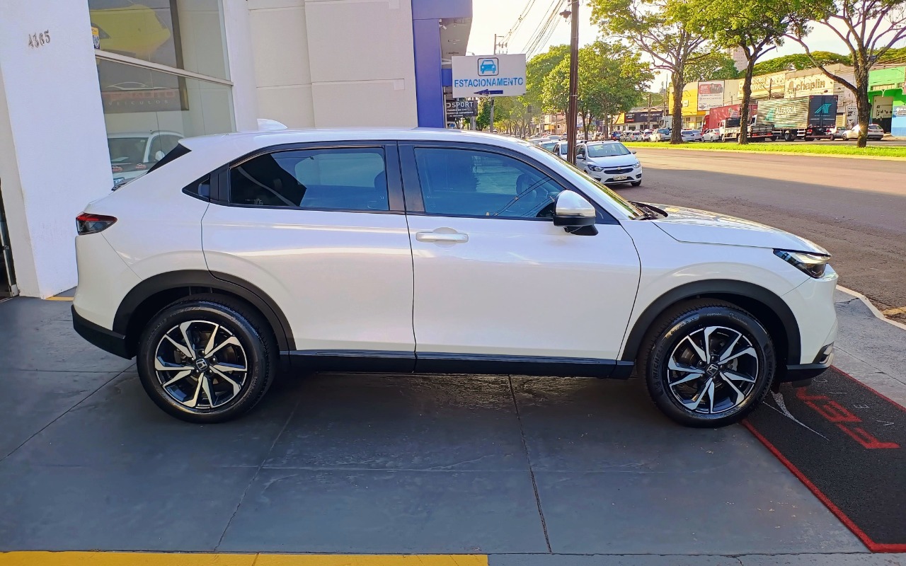 imagem-https://www.socarrao.com.br/sc-vehicle-images-prod/898824/1772634928372-SE9OREEgSFItViAxLjUgREkgSS1WVEVDIEZMRVggRVhMIENWVCAyMDI0IEJSQU5DQSA5LmpwZw.jpg