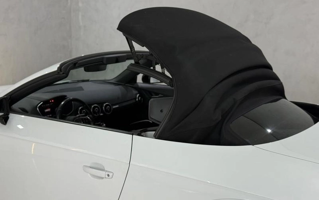 imagem-https://www.socarrao.com.br/sc-vehicle-images-prod/898834/1772635130750-7653893_0_B_8cd11050d1.jpeg