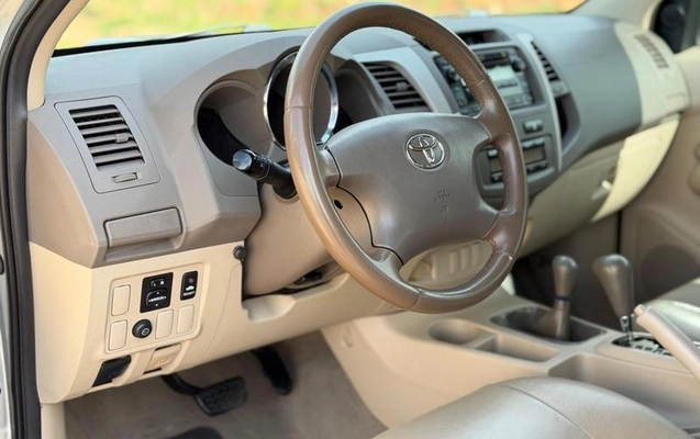 imagem-https://www.socarrao.com.br/sc-vehicle-images-prod/898946/1790975555199-6014329_1_B_4c193936cf.jpeg