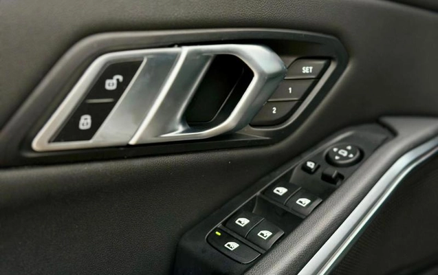 imagem-https://www.socarrao.com.br/sc-vehicle-images-prod/898957/1790975573684-7604696_16_B_de3f35c513.jpeg