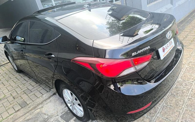 imagem-https://www.socarrao.com.br/sc-vehicle-images-prod/899443/1784656070067-7858227_18_B_ac640ec51e.jpeg