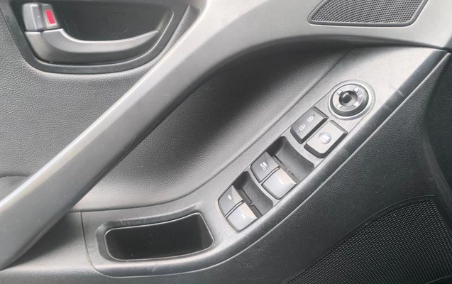 imagem-https://www.socarrao.com.br/sc-vehicle-images-prod/899443/1784656070073-7858227_3_B_9a5ac201d6.jpeg