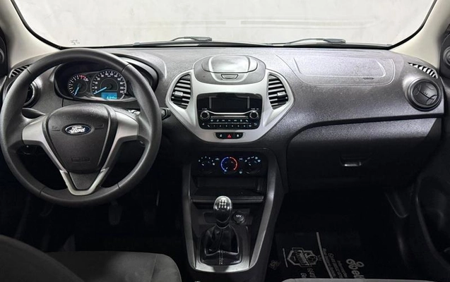 imagem-https://www.socarrao.com.br/sc-vehicle-images-prod/899558/1773510747282-7786351_3_B_d0c48a819c.jpeg
