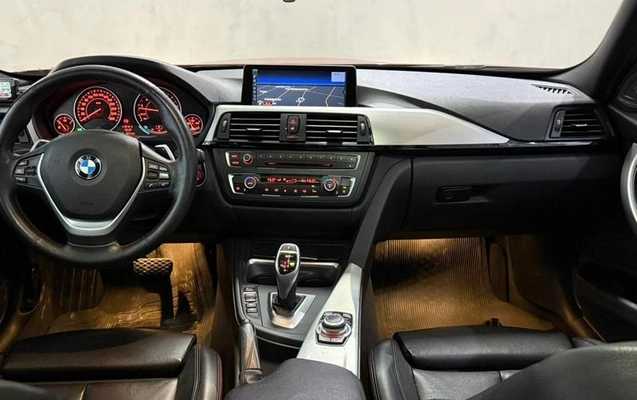 imagem-https://www.socarrao.com.br/sc-vehicle-images-prod/899570/1772646784850-7712461_15_B_127f043c68.jpeg