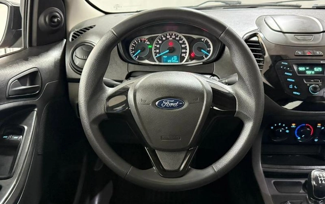 imagem-https://www.socarrao.com.br/sc-vehicle-images-prod/899572/1773510773880-7772404_10_B_b7fc723d43.jpeg
