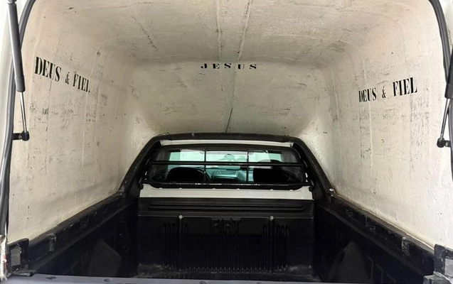imagem-https://www.socarrao.com.br/sc-vehicle-images-prod/899573/1772646786893-7810231_12_B_2f829acaae.jpeg