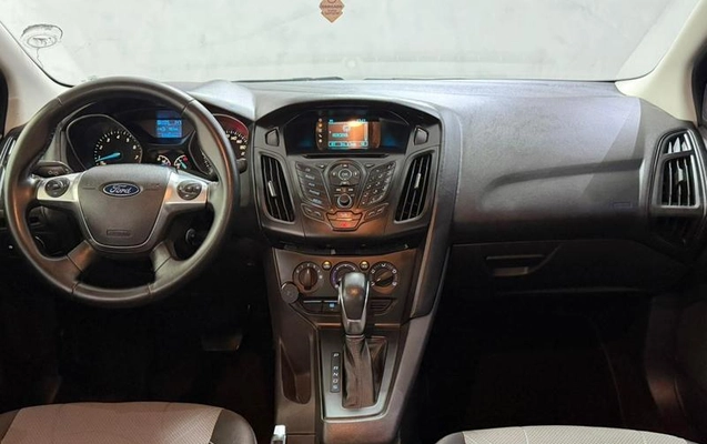 imagem-https://www.socarrao.com.br/sc-vehicle-images-prod/899574/1772646787535-7824533_3_B_a31bdaa711.jpeg