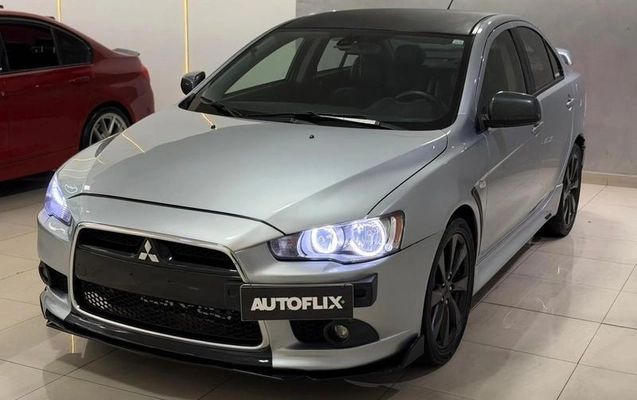 imagem-https://www.socarrao.com.br/sc-vehicle-images-prod/899575/1772744611218-7830683_2_B_9530822c14.jpeg