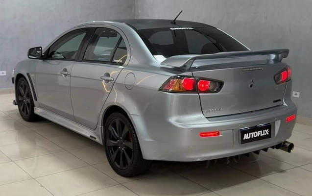 imagem-https://www.socarrao.com.br/sc-vehicle-images-prod/899575/1772744611235-7830683_12_B_210fe955e5.jpeg