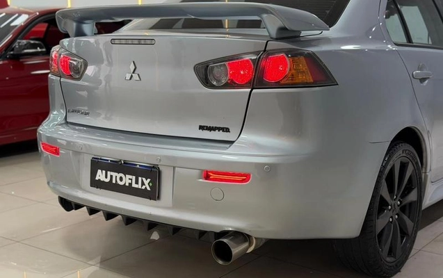 imagem-https://www.socarrao.com.br/sc-vehicle-images-prod/899575/1772744611238-7830683_14_B_b99841bba1.jpeg