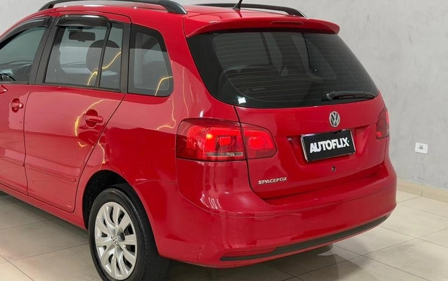 imagem-https://www.socarrao.com.br/sc-vehicle-images-prod/899576/1772646788937-7824509_12_B_1c9aada34f.jpeg