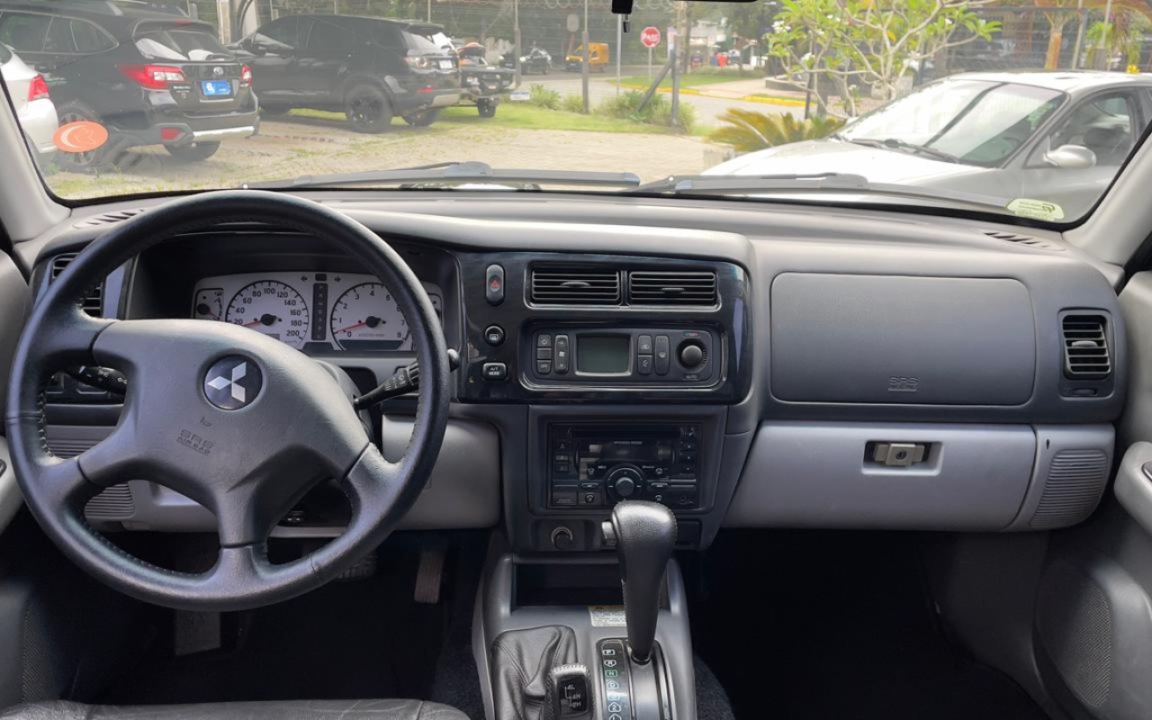 imagem-https://www.socarrao.com.br/sc-vehicle-images-prod/899811/1772649492679-Ni5qcGVn.jpeg
