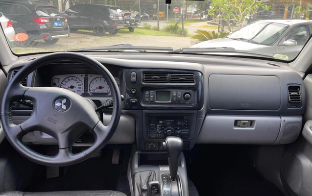 imagem-https://www.socarrao.com.br/sc-vehicle-images-prod/899811/1772649492679-Ni5qcGVn.jpeg