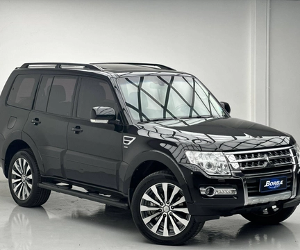 Mitsubishi Pajero Full 2016 Preto — foto 1 de 3