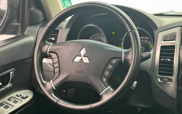 imagem-https://www.socarrao.com.br/sc-vehicle-images-prod/899815/1789501016136-4f87a599f6e142eba43eabb7ccf6da8e_1773411370937.jpeg