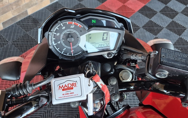 imagem-https://www.socarrao.com.br/sc-vehicle-images-prod/899925/1772651410217-003_9de0b6df110000ed6c26931de16c5ce2.jpg