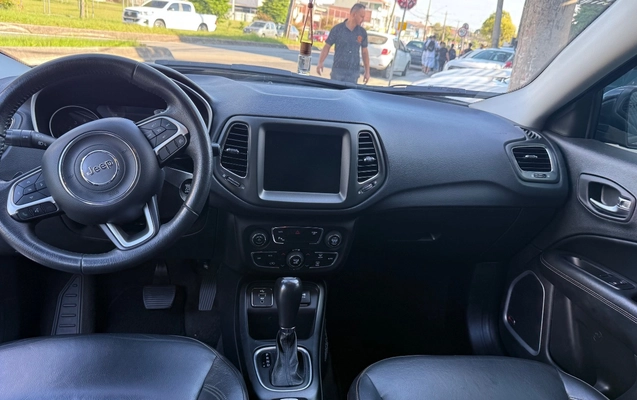 imagem-https://www.socarrao.com.br/sc-vehicle-images-prod/900067/1772655203886-SU1HXzExMTQuanBlZw.jpeg