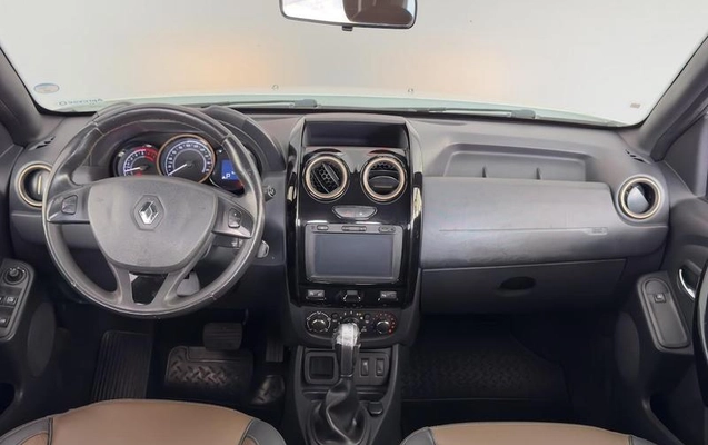 imagem-https://www.socarrao.com.br/sc-vehicle-images-prod/900290/1790884776900-7863660_14_B_995d370f13.jpeg