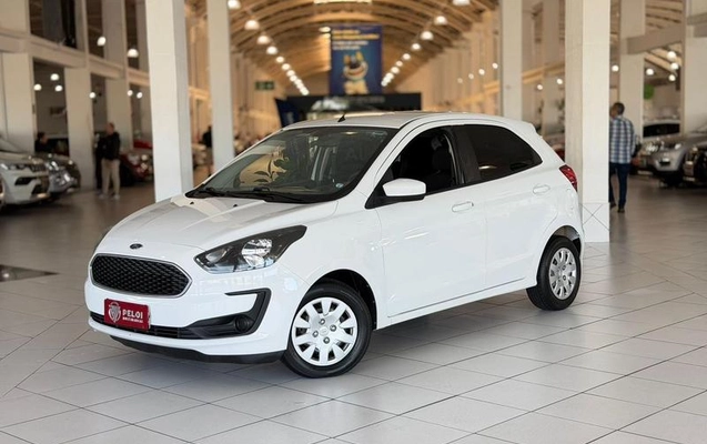 imagem-https://www.socarrao.com.br/sc-vehicle-images-prod/900318/1785768868727-7847831_13_B_d444f3d34d.jpeg