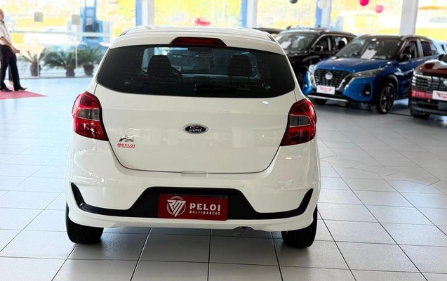 imagem-https://www.socarrao.com.br/sc-vehicle-images-prod/900318/1785768868738-7847831_12_B_39c18eb735.jpeg