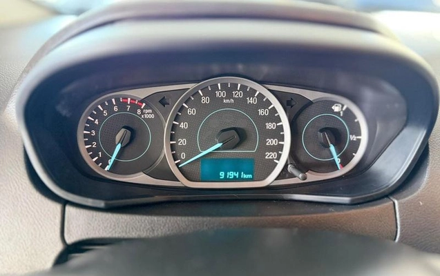 imagem-https://www.socarrao.com.br/sc-vehicle-images-prod/900318/1785768868740-7847831_9_B_cbf19e035f.jpeg