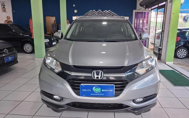 imagem-https://www.socarrao.com.br/sc-vehicle-images-prod/900358/1778094046331-7864293_1_B_7665c34ad3.jpeg