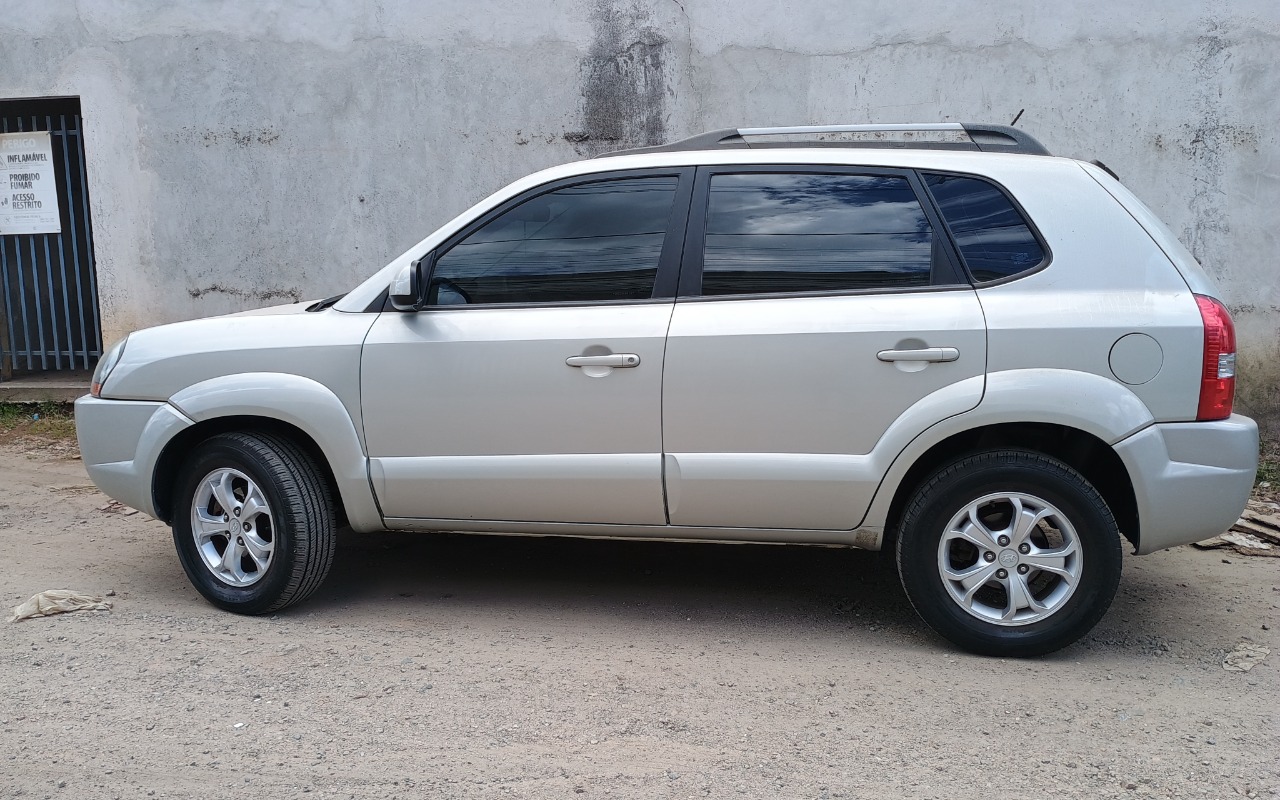 Hyundai Tucson 2.0 16V Flex Aut. na cor Prata em Piraquara / PR - 900522