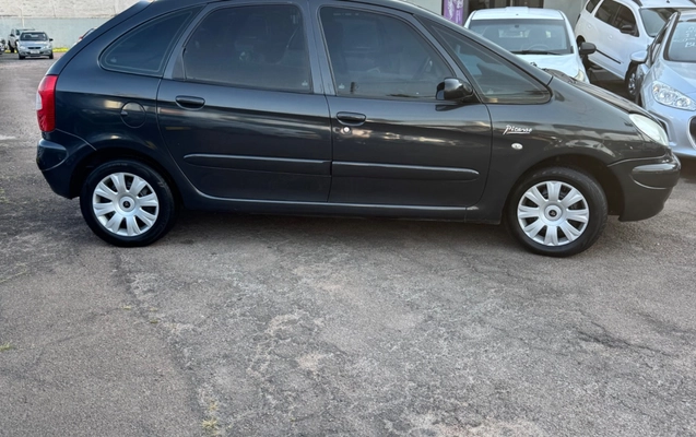imagem-https://www.socarrao.com.br/sc-vehicle-images-prod/900653/1772675546751-SU1HXzUzMDMuanBlZw.jpeg