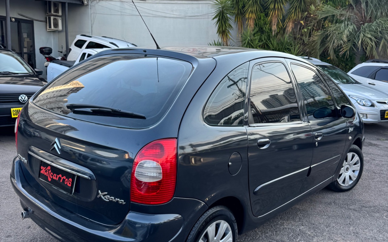 imagem-https://www.socarrao.com.br/sc-vehicle-images-prod/900653/1772675546827-SU1HXzUzMDIuanBlZw.jpeg