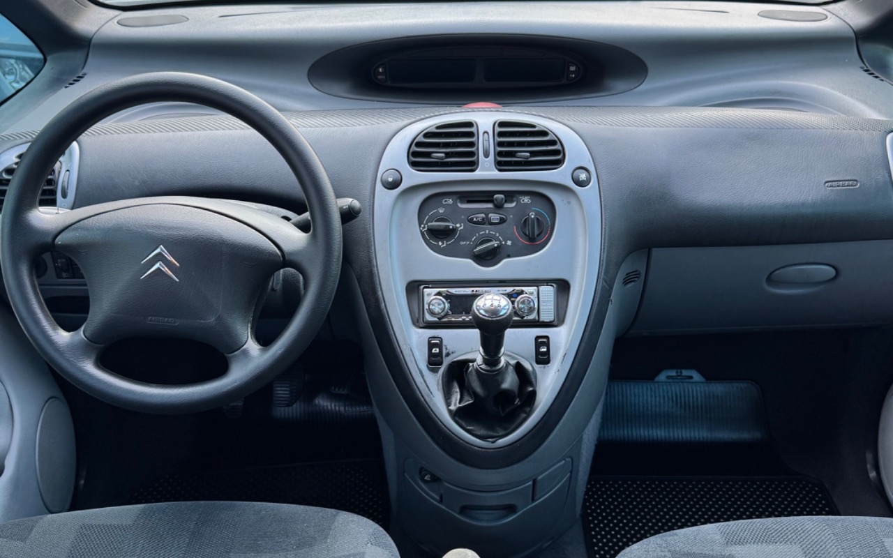 imagem-https://www.socarrao.com.br/sc-vehicle-images-prod/900653/1772675547314-SU1HXzUyOTAuanBlZw.jpeg
