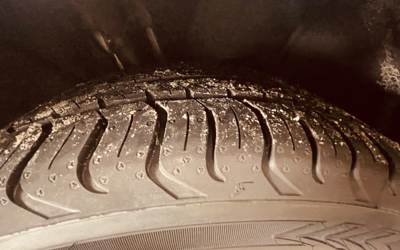 imagem-https://www.socarrao.com.br/sc-vehicle-images-prod/900835/1772709200369-SU1HXzEzNDIuanBlZw.jpeg