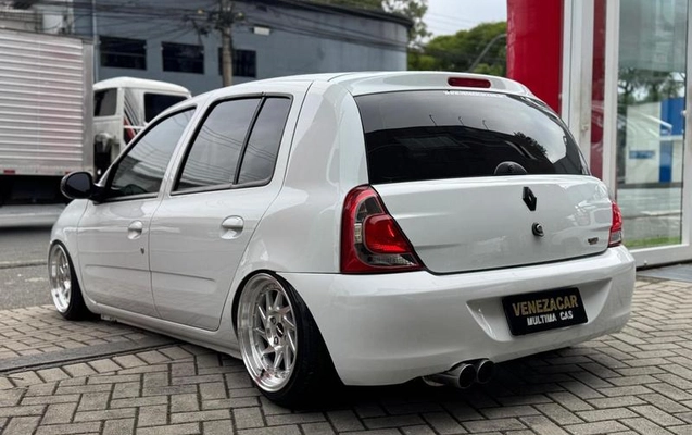 imagem-https://www.socarrao.com.br/sc-vehicle-images-prod/901462/1787767079331-7476652_1_B_a8453a40c4.jpeg