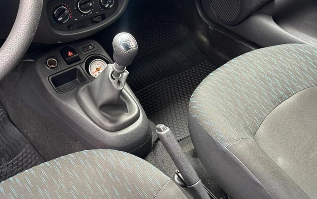 imagem-https://www.socarrao.com.br/sc-vehicle-images-prod/901462/1787767079338-7476652_5_B_3242a7a949.jpeg