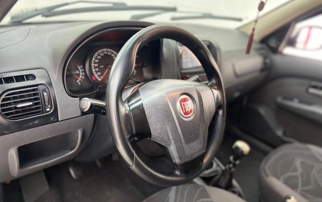 imagem-https://www.socarrao.com.br/sc-vehicle-images-prod/901849/1787237950854-7769333_0_B_1eeab79397.jpeg