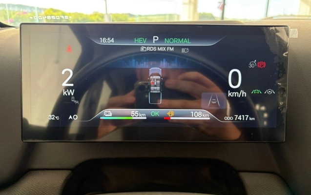 imagem-https://www.socarrao.com.br/sc-vehicle-images-prod/901872/1772723018125-jxyzCIgCznMEEtKZi6VFWzjcCFedqy6D.jpg