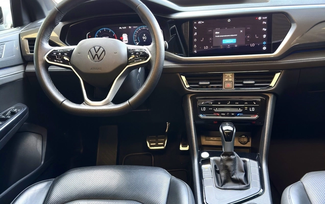 imagem-https://www.socarrao.com.br/sc-vehicle-images-prod/902015/1772726513275-15_043719.jpg