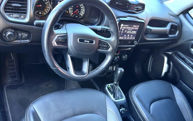 imagem-https://www.socarrao.com.br/sc-vehicle-images-prod/902032/1772727067204-5_055527.jpg