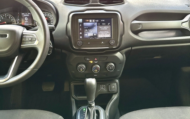 imagem-https://www.socarrao.com.br/sc-vehicle-images-prod/902035/1772727210740-1_020119.jpg