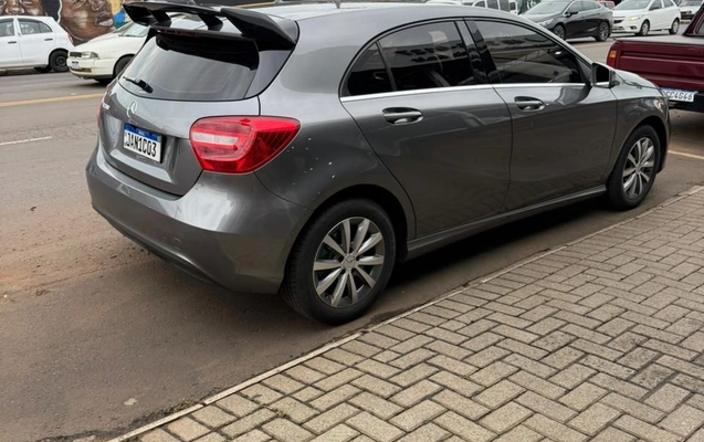 imagem-https://www.socarrao.com.br/sc-vehicle-images-prod/902148/1775143253809-gb-fa4dd8b.jpeg