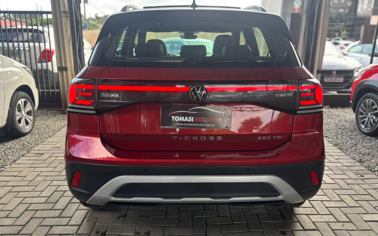 imagem-https://www.socarrao.com.br/sc-vehicle-images-prod/902701/1772737045120-ZWE0MDZmYTUtOTE4Mi00YmZlLTljMzktMjVmMmM3ODIwZWU4LmpwZw.jpg