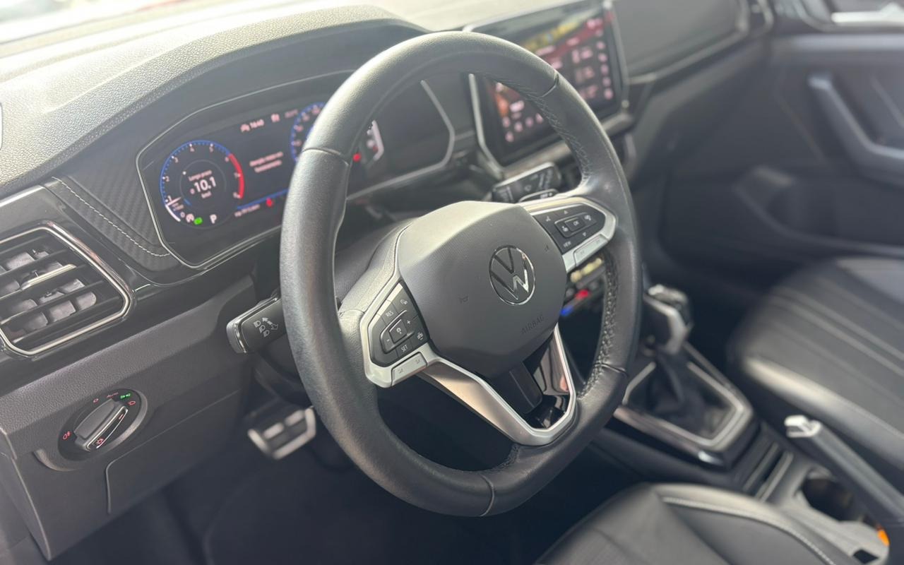 imagem-https://www.socarrao.com.br/sc-vehicle-images-prod/902701/1772737045855-ZWFhMTY5OTMtYThiZS00MTE4LTkwNzItMGY3YmEwZDYxZTUzLmpwZw.jpg