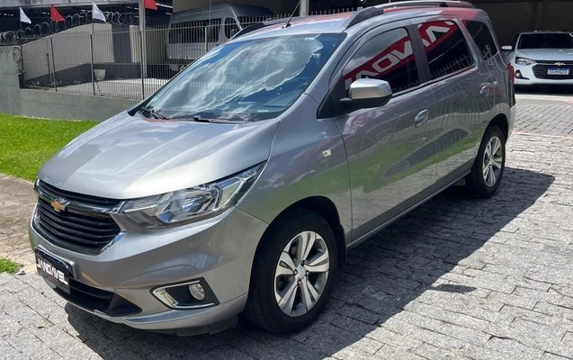 imagem-https://www.socarrao.com.br/sc-vehicle-images-prod/902723/1792245942070-7867642_0_B_23eadf77e7.jpeg