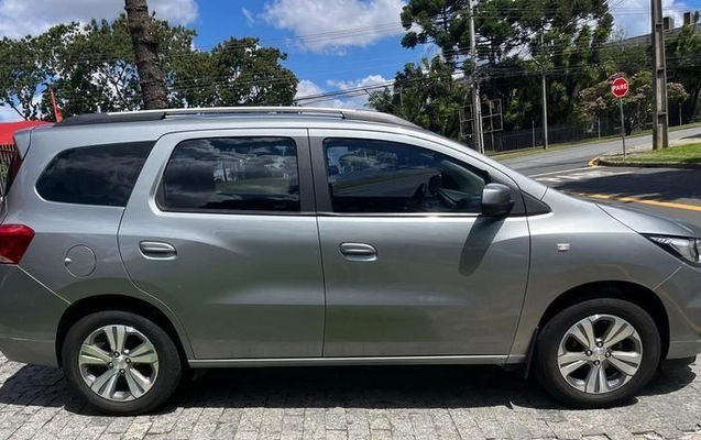 imagem-https://www.socarrao.com.br/sc-vehicle-images-prod/902723/1792245942072-7867642_1_B_5702d2e42e.jpeg