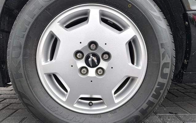 imagem-https://www.socarrao.com.br/sc-vehicle-images-prod/902987/1780936213885-6847412_10_B_09e91d047f.jpeg