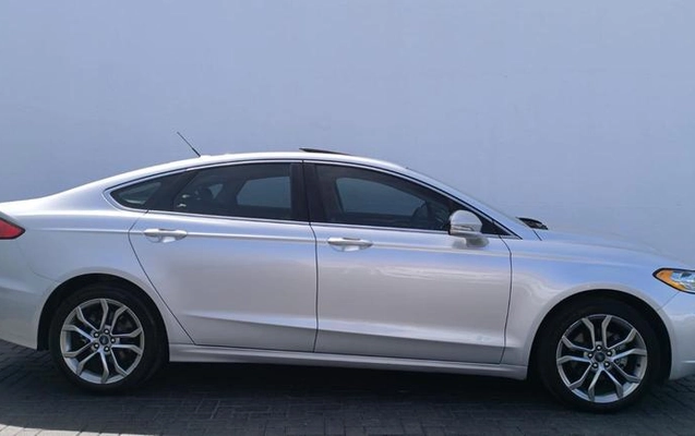 imagem-https://www.socarrao.com.br/sc-vehicle-images-prod/902992/1789153764192-7343186_8_B_79ef2535cd.jpeg