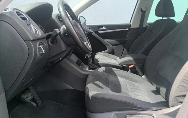 imagem-https://www.socarrao.com.br/sc-vehicle-images-prod/903037/1785163753386-7698463_26_B_eac6ba9774.jpeg