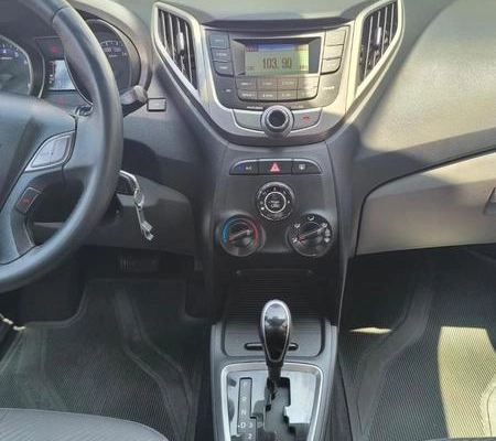 imagem-https://www.socarrao.com.br/sc-vehicle-images-prod/903043/1785163267931-7727257_14_B_00b32beb1d.jpeg